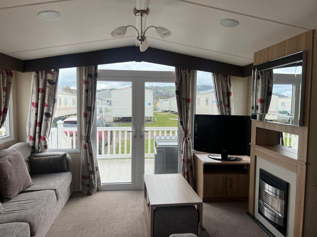 3 Bed Platinum Caravan Presthaven Sands Lodge *